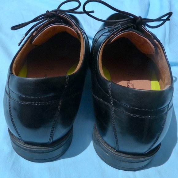 Men\'s Florsheim Black Dress Shoes